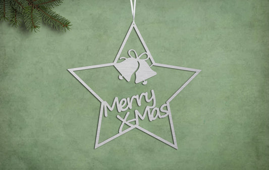 Stern mit Weihnachtsglöckchen und der innen Schrift Merry X-Mas. 