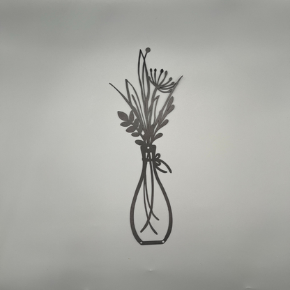 Metall Silhouette von Blumen in einer Vase in Schwarz